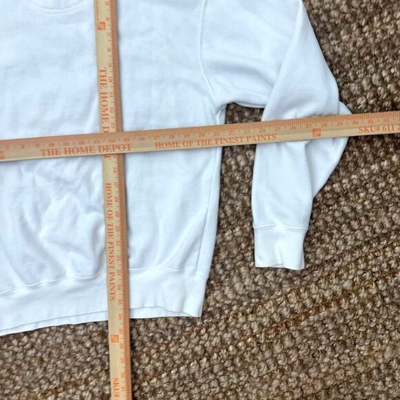 Dayton Flyers Crewneck Women’s Sweatshirt Small White - Picture 6 of 6